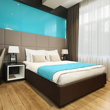 בית הארחה Maccani Black Luxury בלגרד