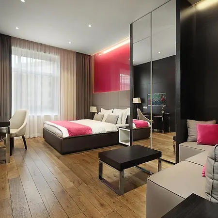 Maccani Black Luxury Belgrad